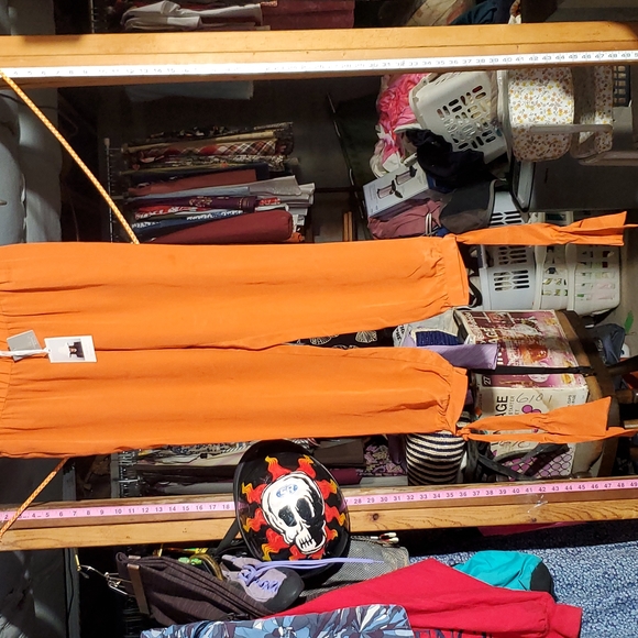 NWT Anthropologie Harlyn Silky soft leggings with cropped leg ties - Picture 3 of 6